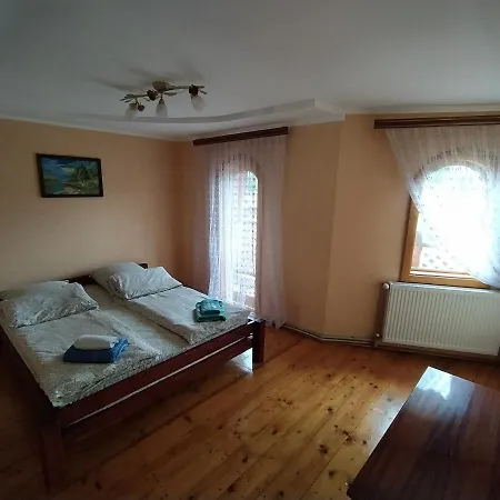 Homestay Guest House *